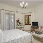 Villa Pari Manda