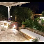 Pari Manda Villa *