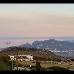 Pari Manda Villa
