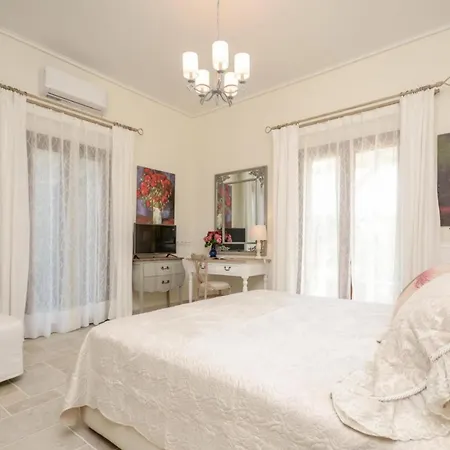 Villa Pari Manda