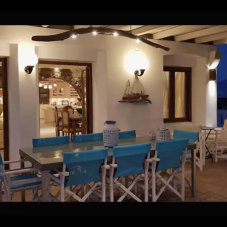 Pari Manda וילה איוס פרוקופיוס