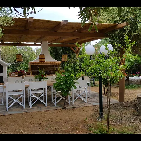 Pari Manda Agios Prokopios (Naxos)