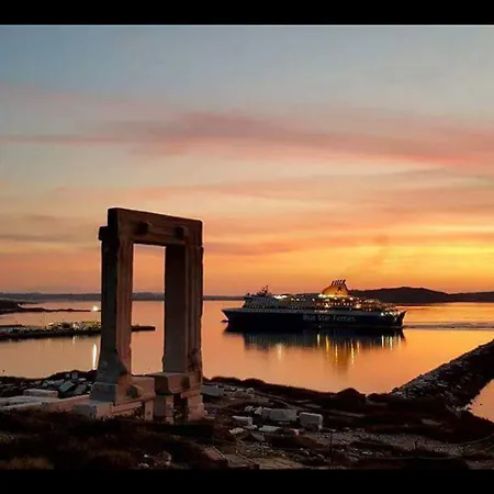 Villa Pari Manda Agios Prokopios (Naxos)