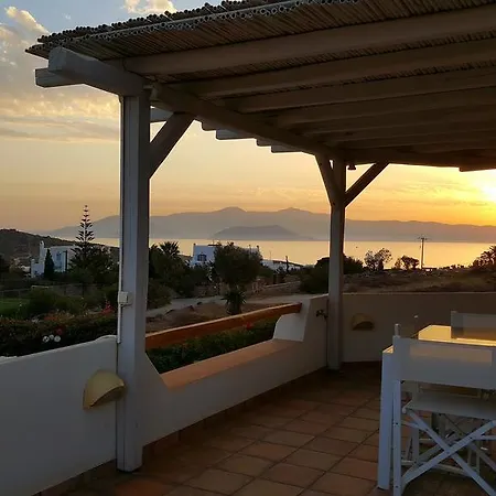 Pari Manda Villa *