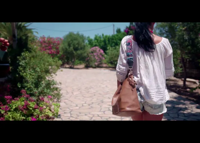 Pari Manda Villa Ájosz Prokópiosz